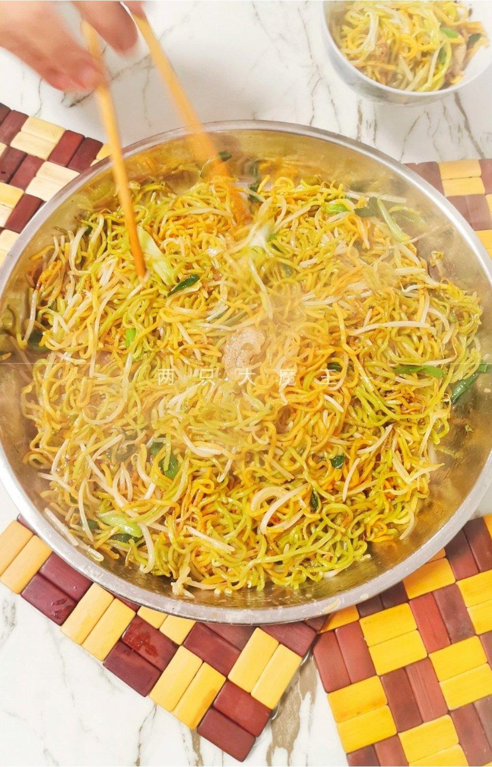 一饭一食一世界