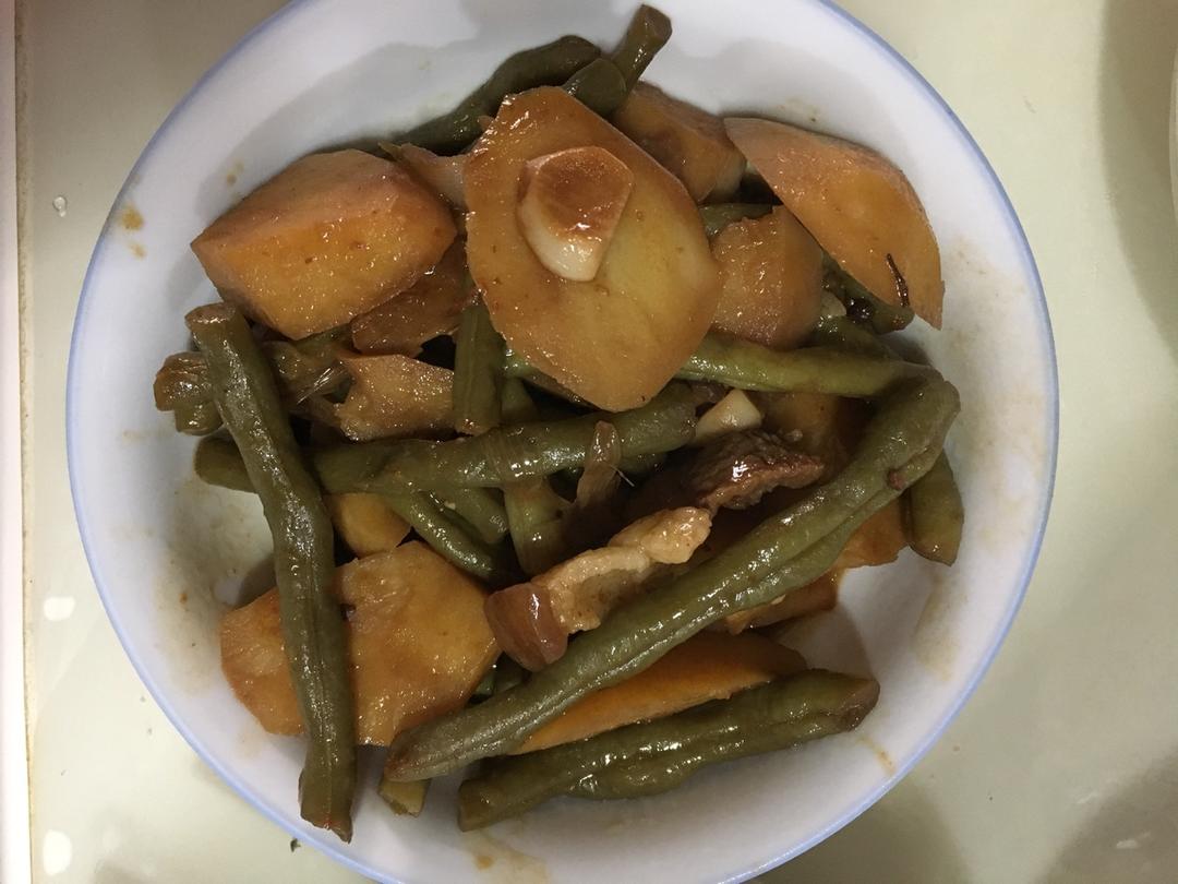 土豆炖豆角