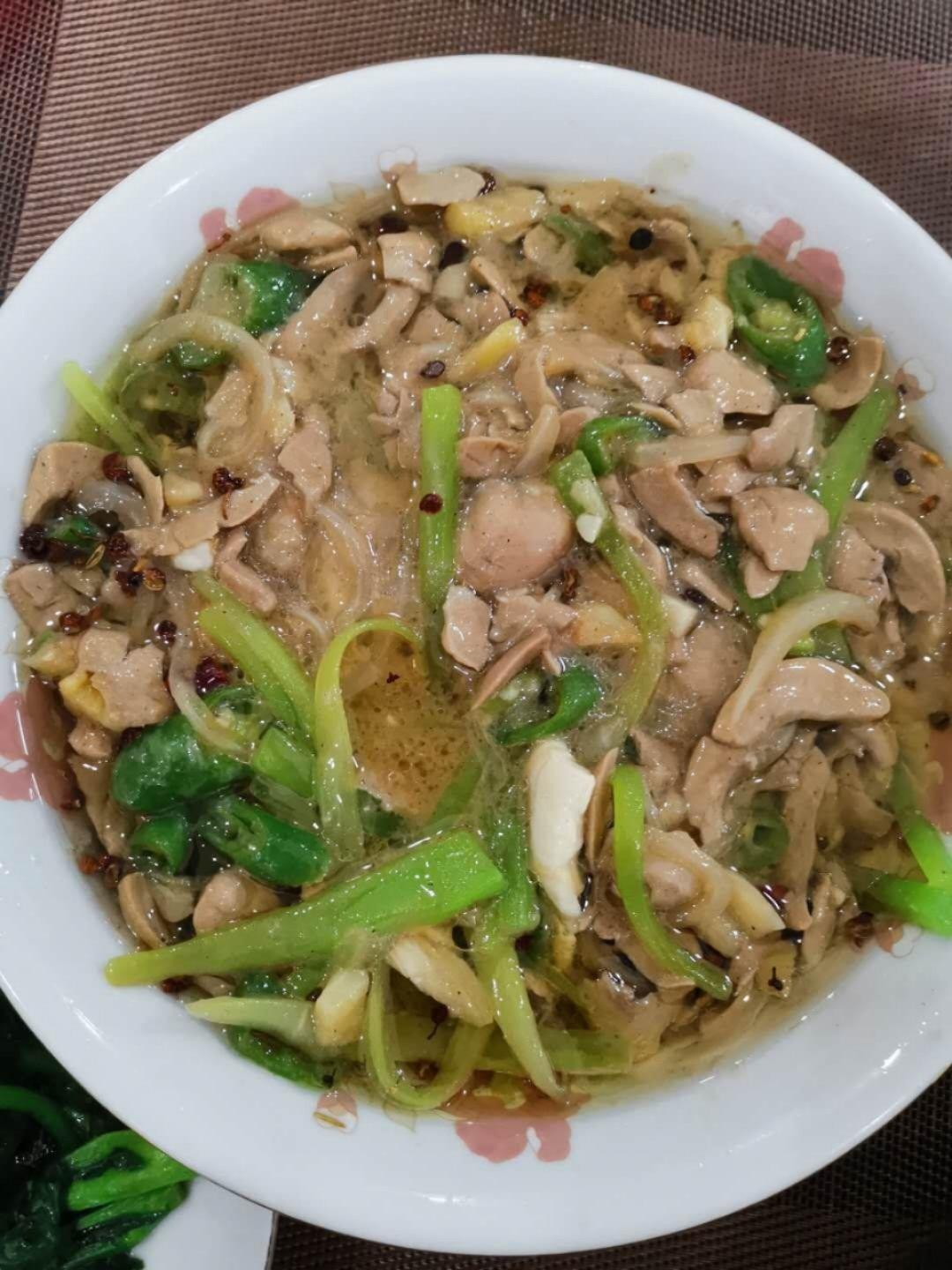 厨师长教你：“椒香腰片”的正宗做法，味道很赞，先收藏起来