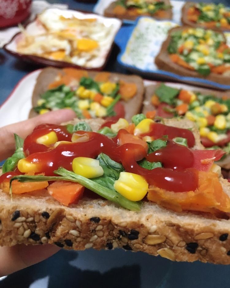 简单又好吃的自制水果披萨