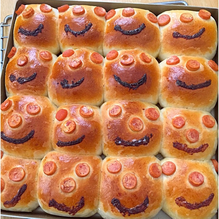 挤挤小面包之“面包超人”