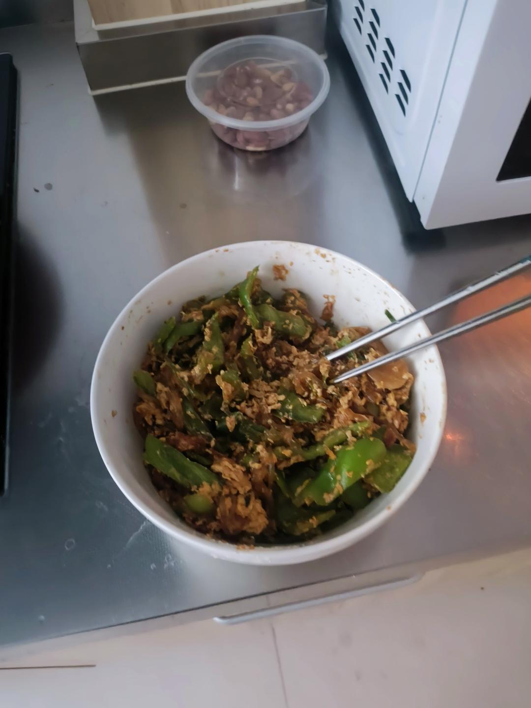 尖椒炒鸡蛋粉条