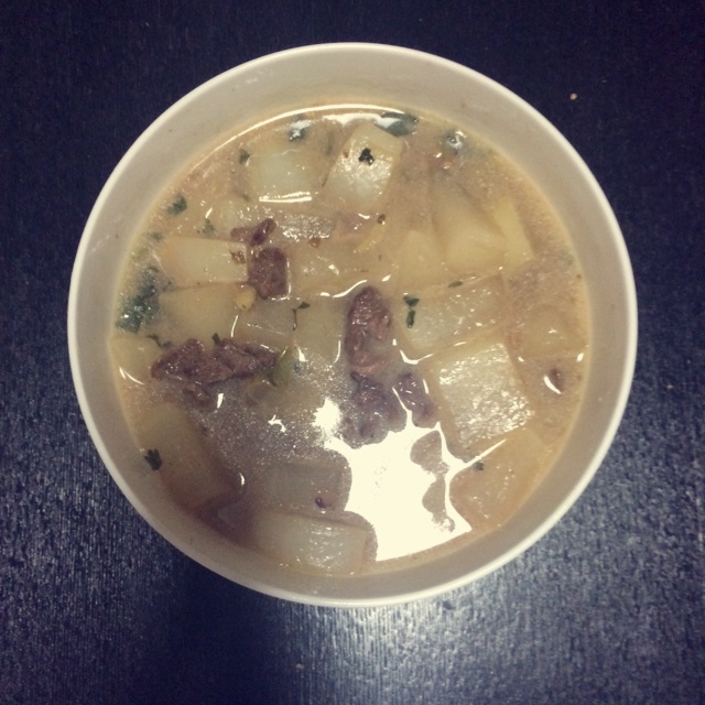 牛肉炖萝卜
