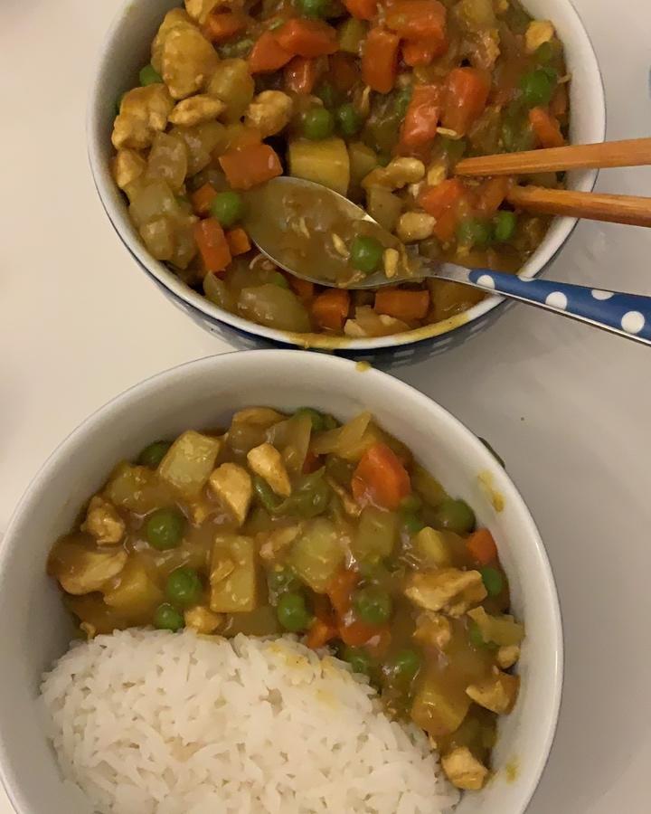 咖喱鸡肉饭