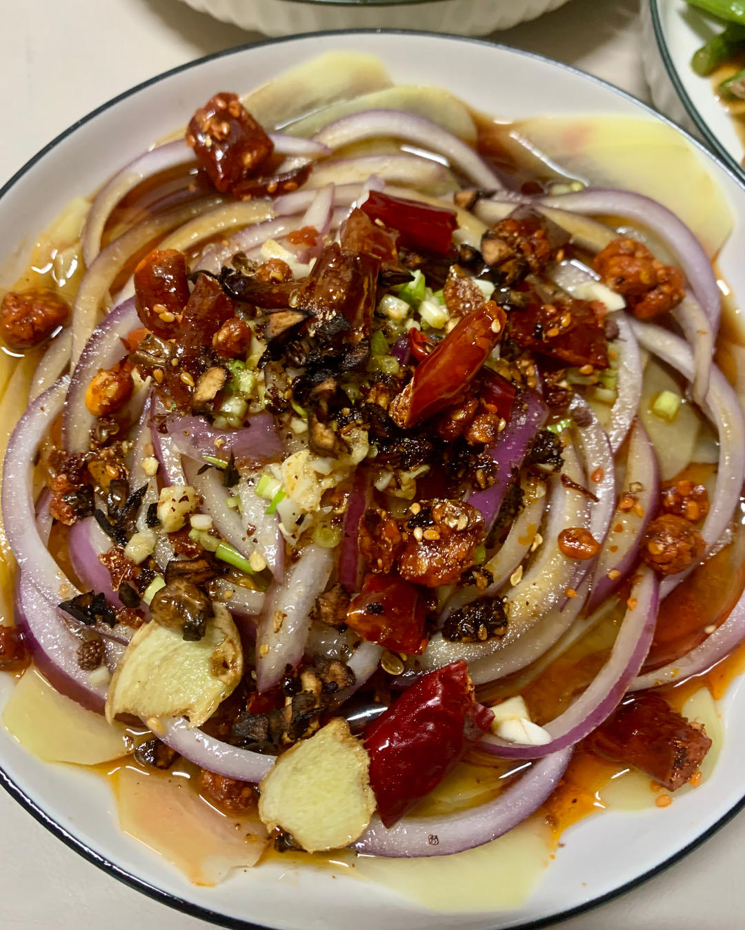 土豆销魂吃法！酸辣开胃的凉拌土豆片