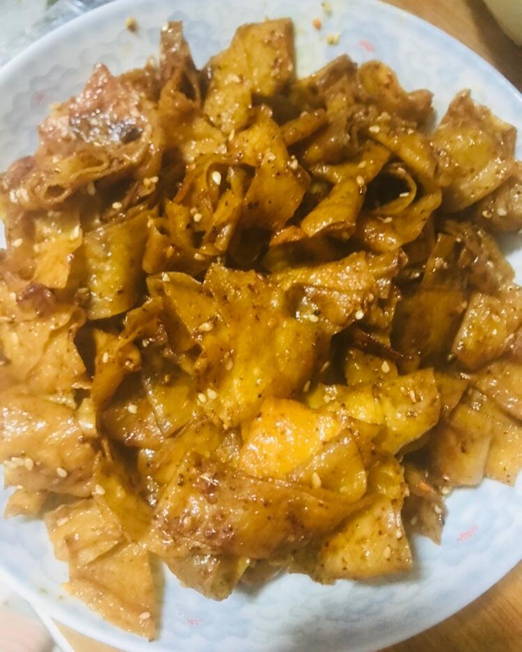 馋嘴小食| 自制麻辣豆皮