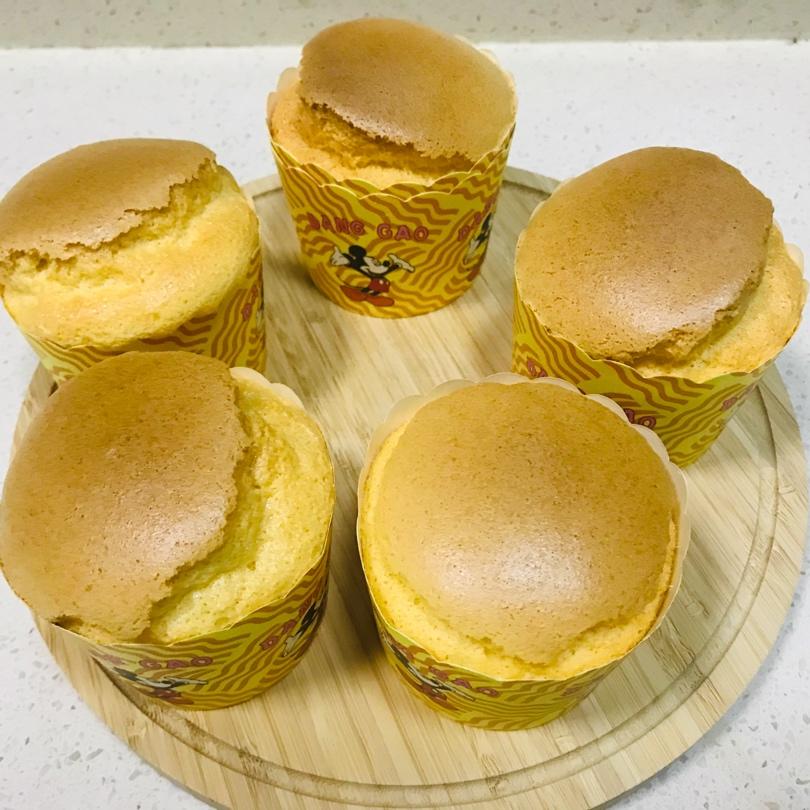 纸杯蛋糕 8寸戚风蛋糕的量