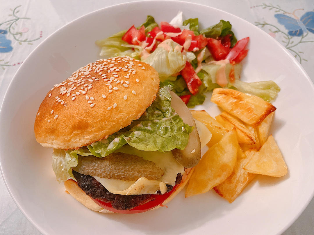 做了10000个汉堡胚后，我来教你最简单的做法