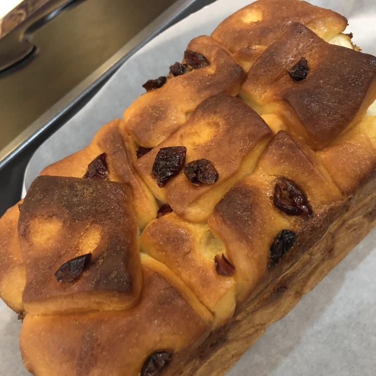 日式香浓炼乳面包