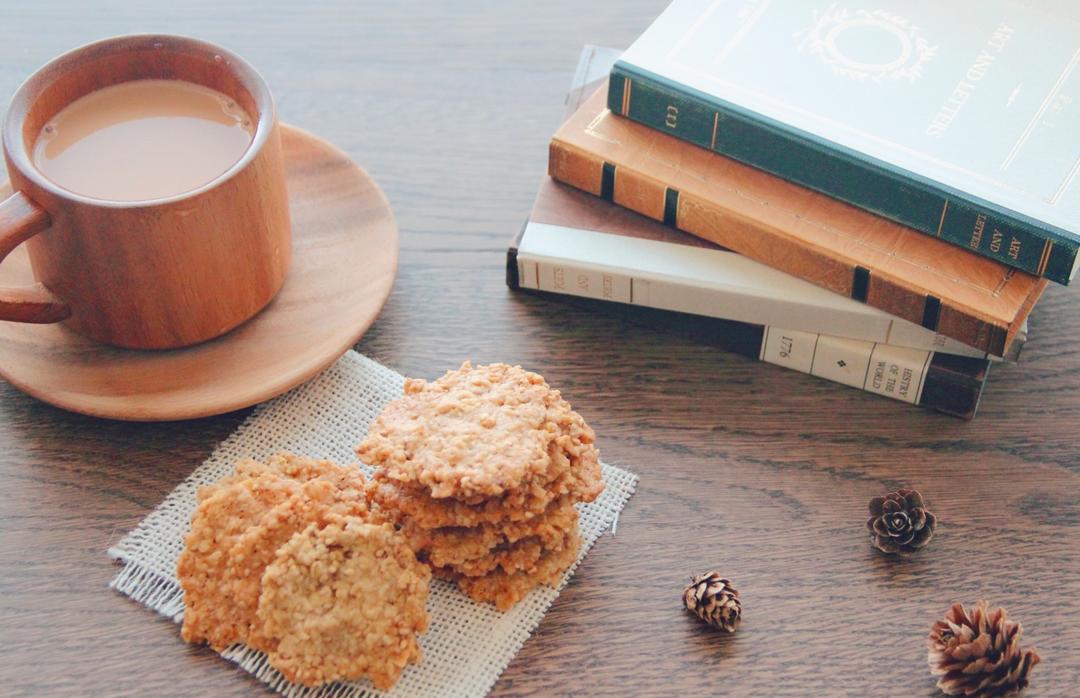 非常适合宝宝的燕麦白芝麻饼干