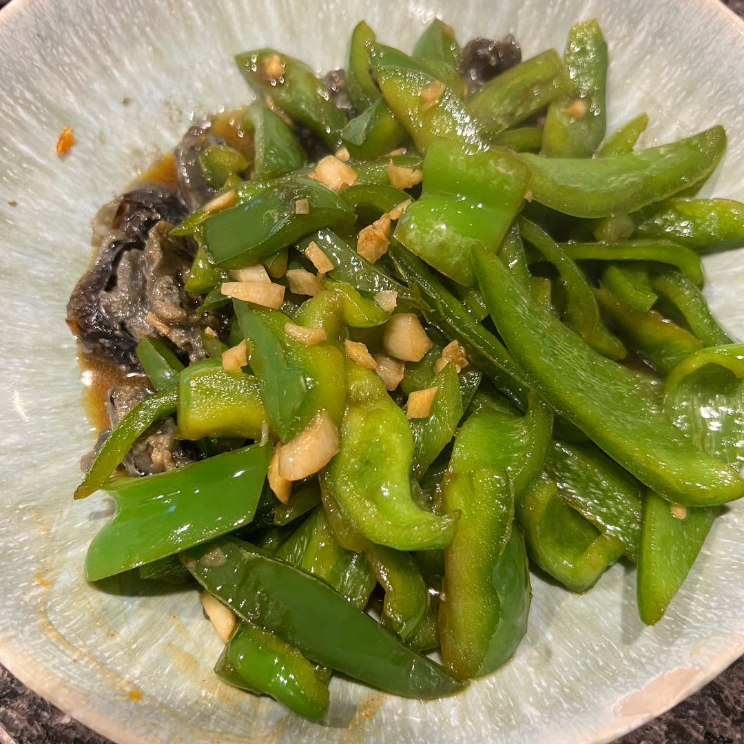 青椒皮蛋