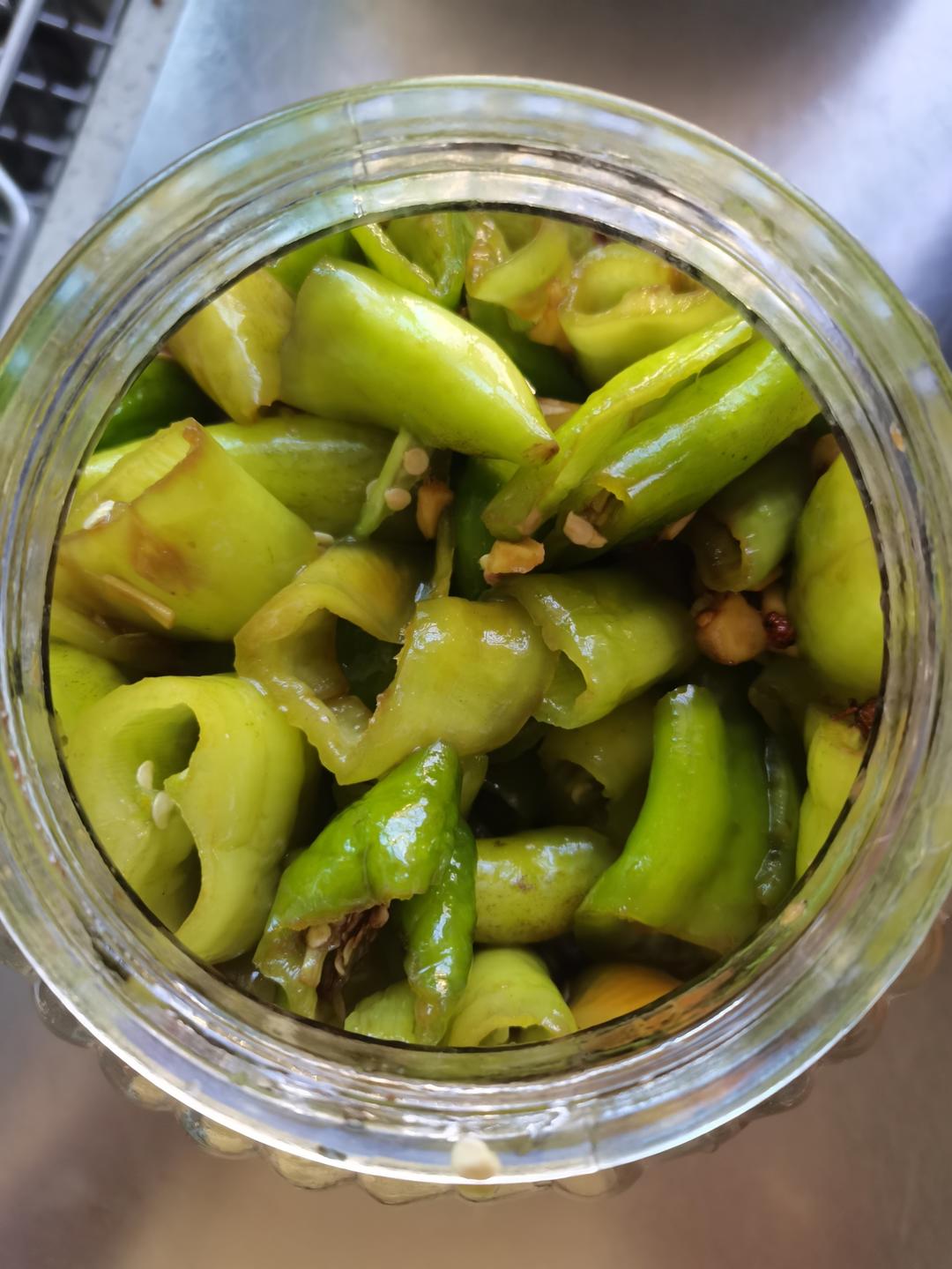 能让你多吃一碗饭的开胃小咸菜～腌辣椒（尖椒）圈
