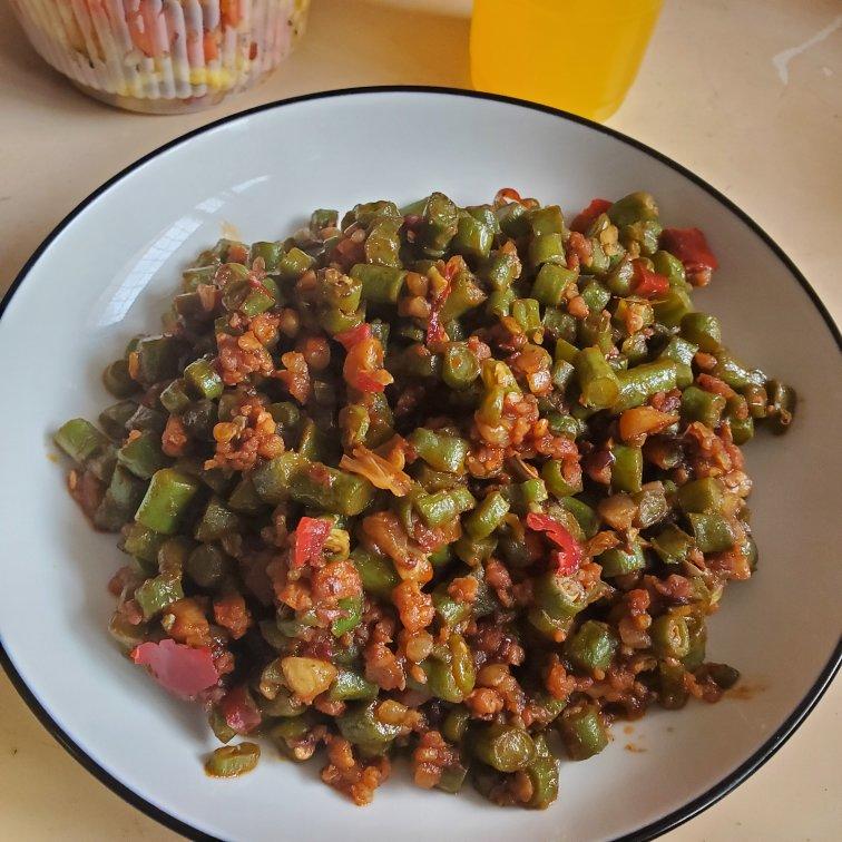 肉沫豆角下饭菜