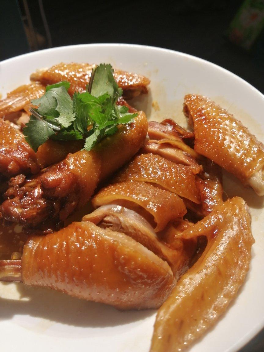嘟嘟家小饭桌做的超快手傻瓜豉油鸡