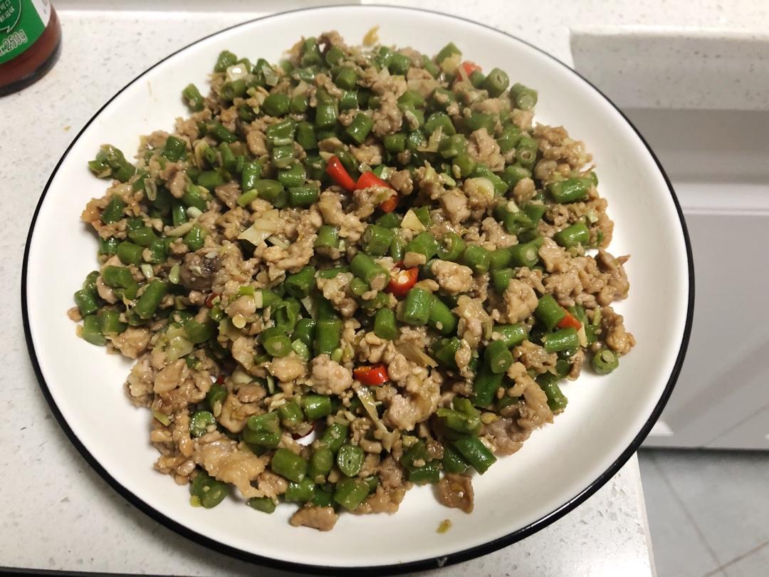 肉沫豆角下饭菜