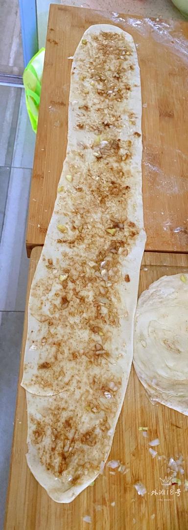 （视频菜谱）自制蓬松 炸油条