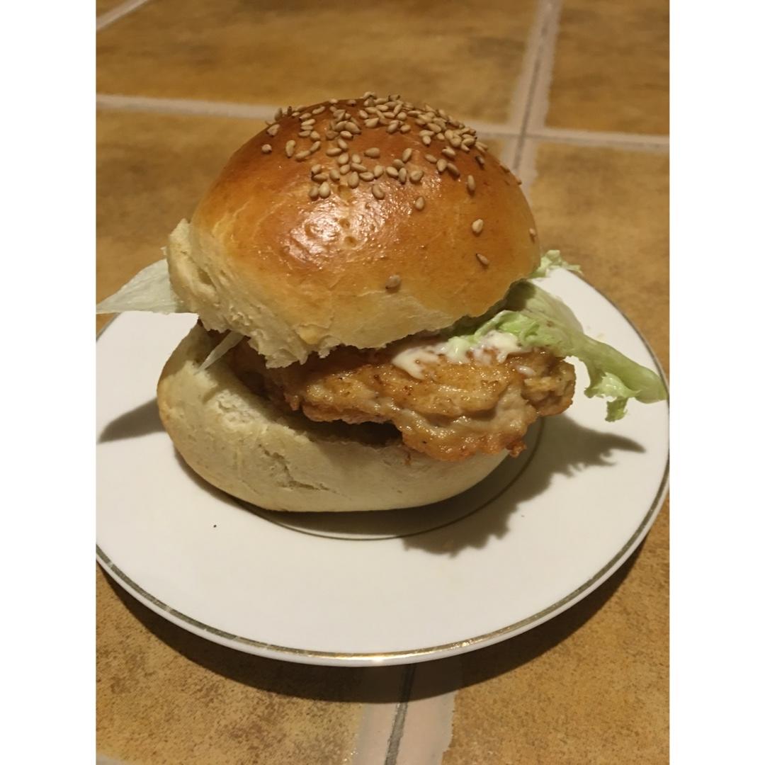 肯德基早餐汉堡轻松在家做 ---『玉米鸡肉汉堡包』