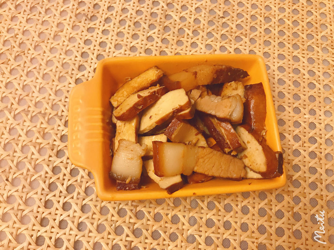 五香豆干炒肉