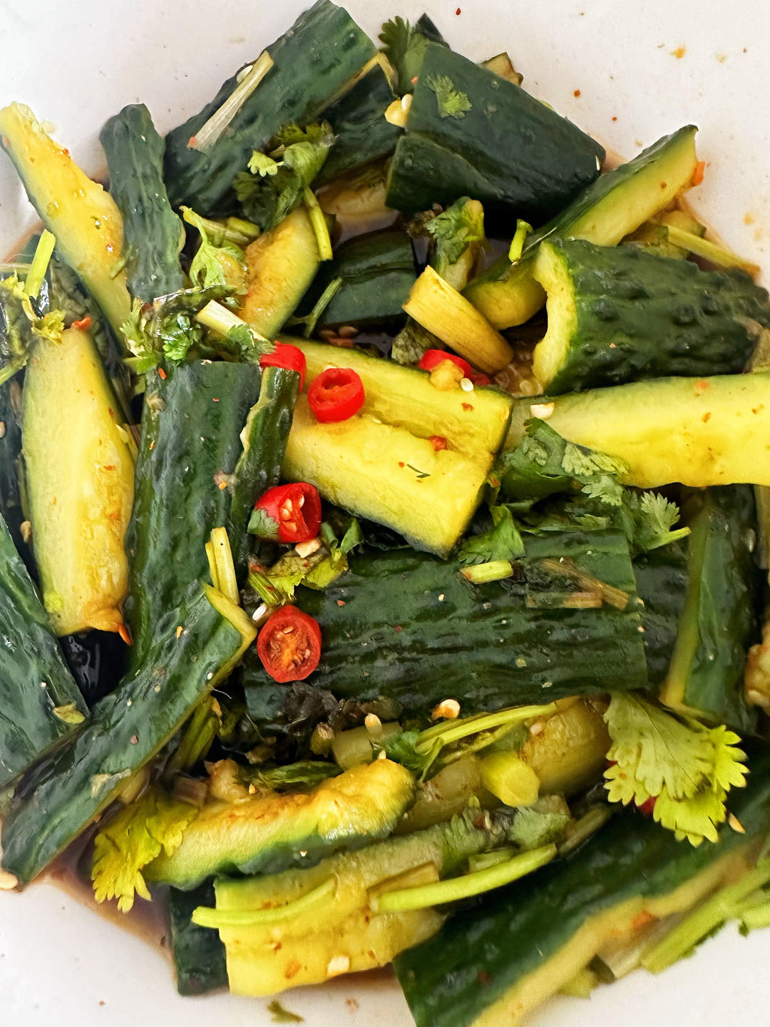 2分钟就能做好的《凉拌拍青瓜》