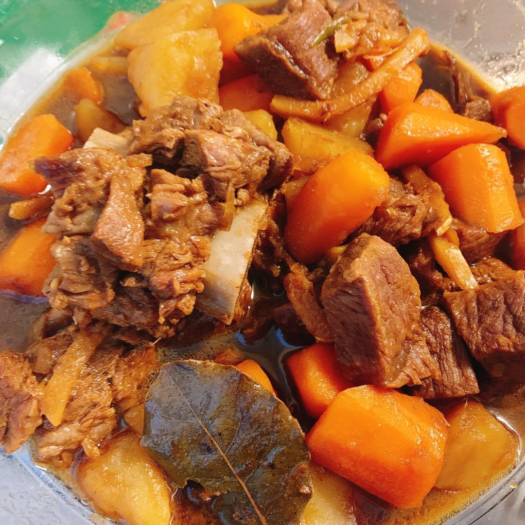 红烧牛肉土豆 （独家秘制）