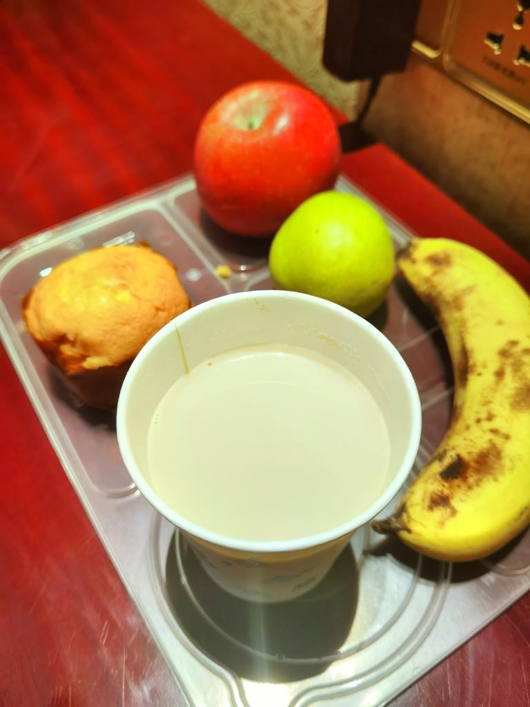 隔离酒店自制奶茶特饮的做法