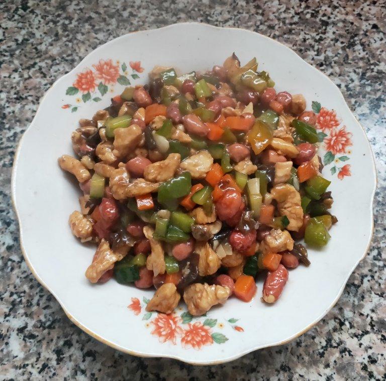 姥姥的新版不辣宫保鸡丁适合孩子口味