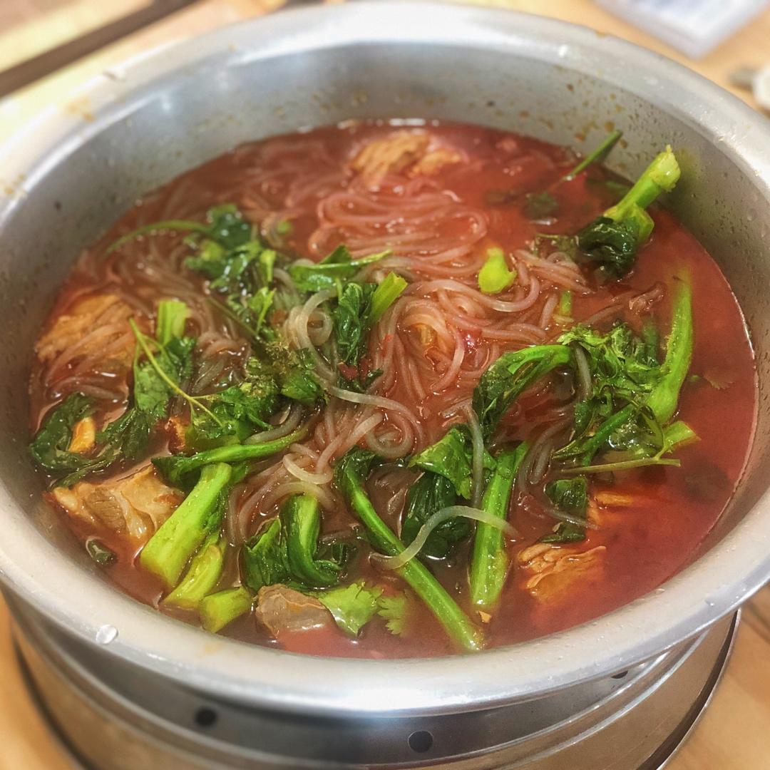 elvish做的浏阳本地黑山羊炖红薯粉