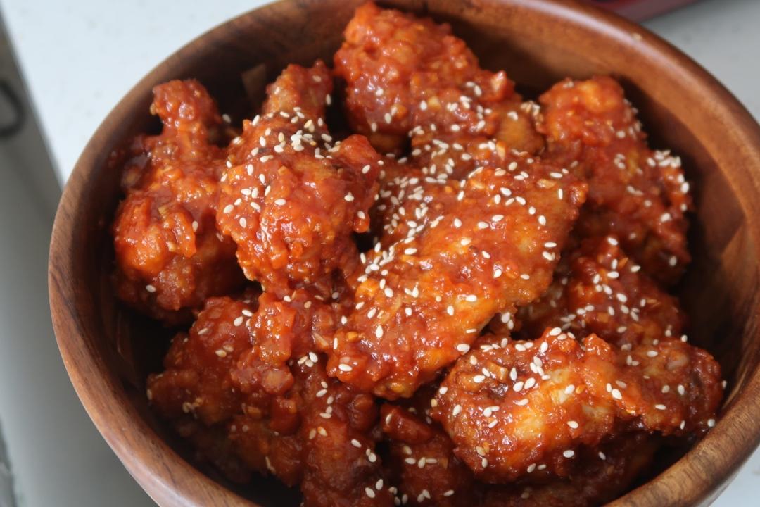 在家吃韩式炸鸡