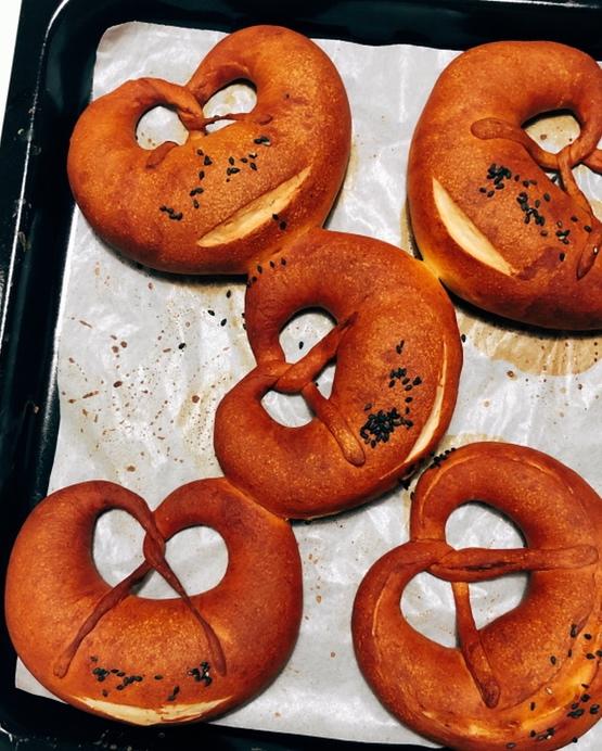 德国碱水面包/普雷节/中国结/绣球/红豆碱水棒/五股辫/六股辫/碱水球