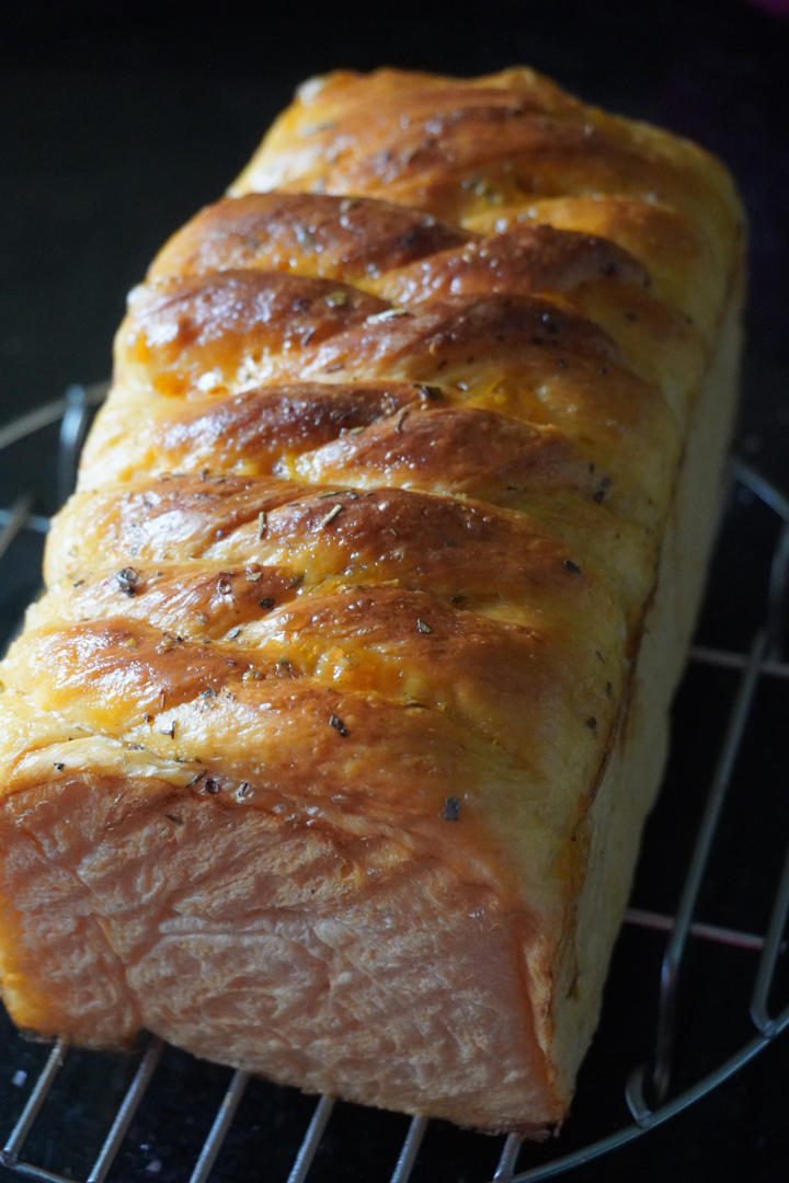 【烫种法】🍕
意式番茄芝士丁吐司，又名披萨吐司