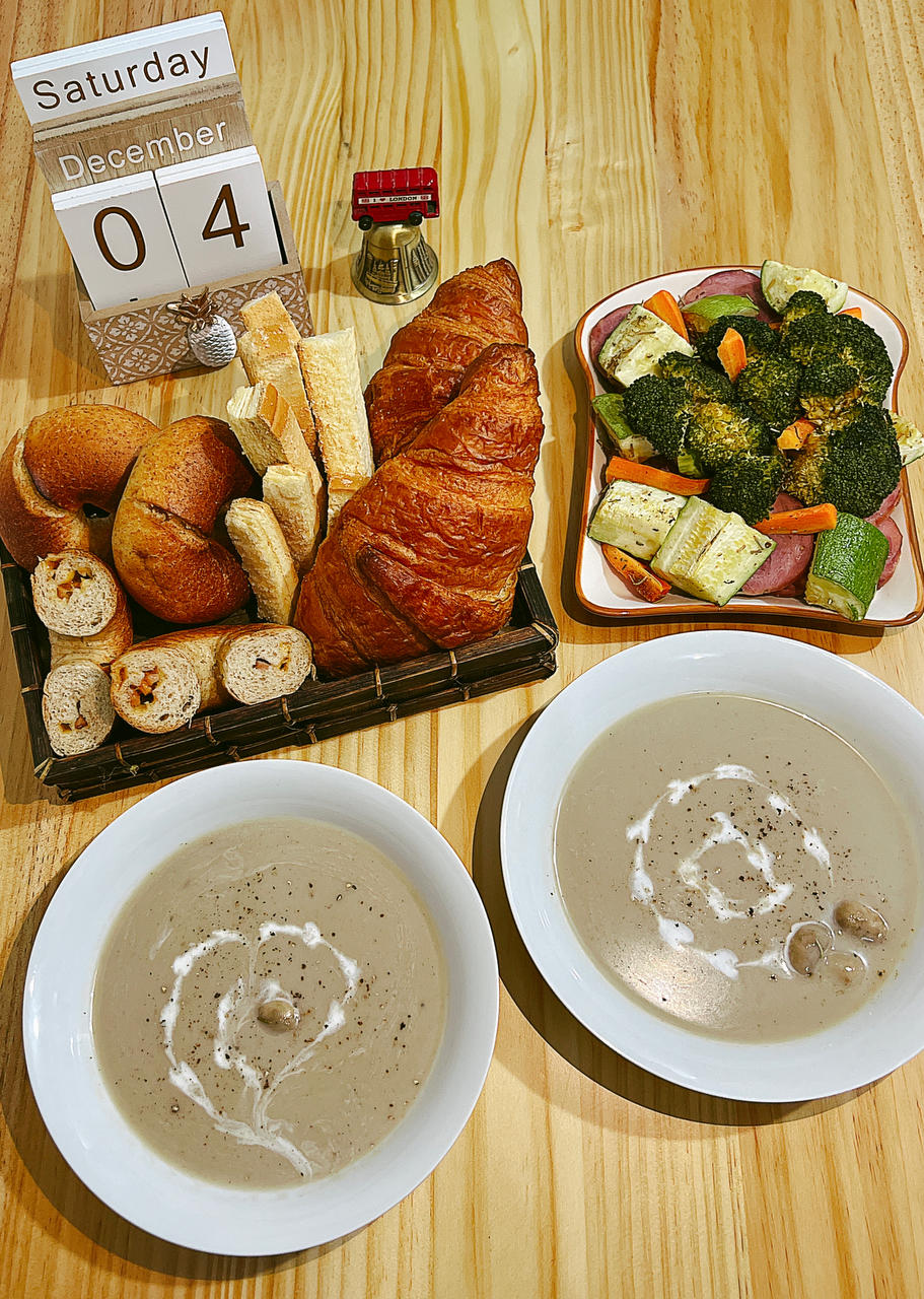 松露蘑菇汤 Truffle Mushroom Soup