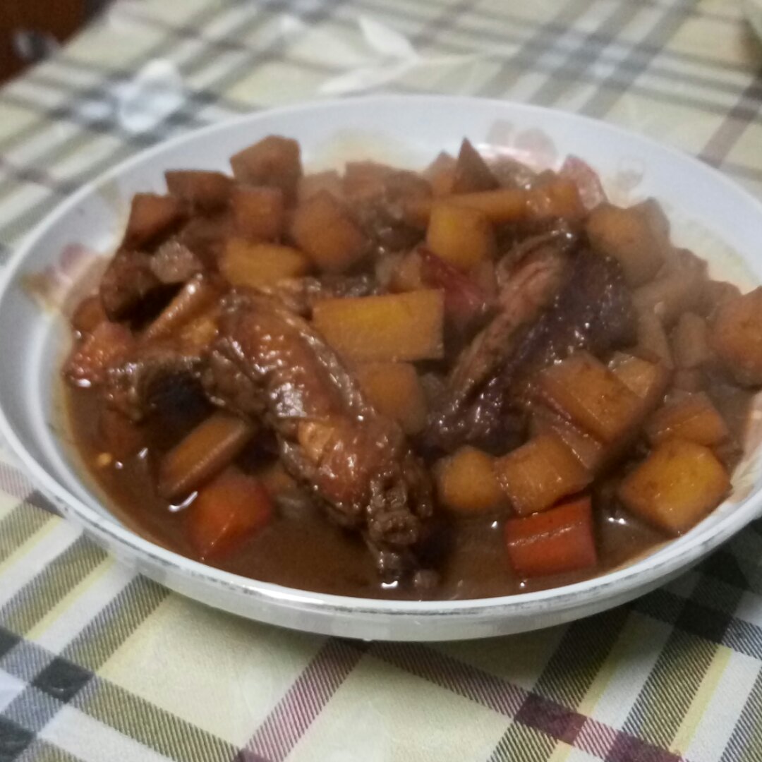 土豆炖鸡翅（快手零失败）