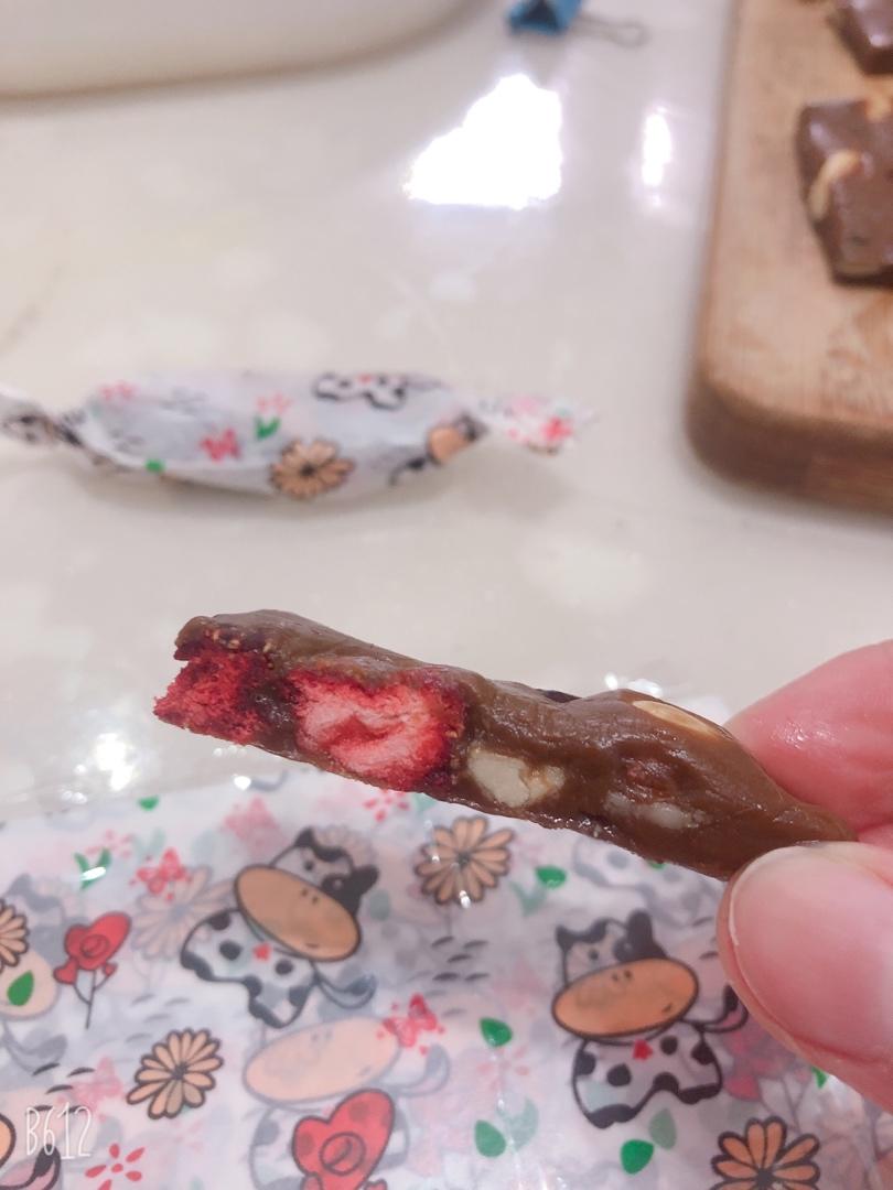 坚果太妃糖