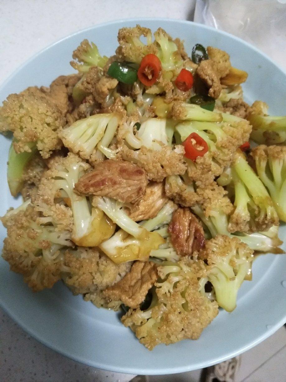 老丁的私房菜-干锅花菜