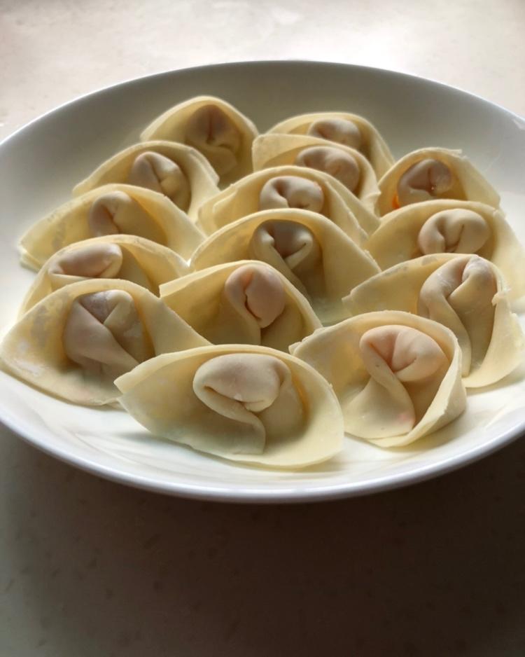 虾肉小馄饨