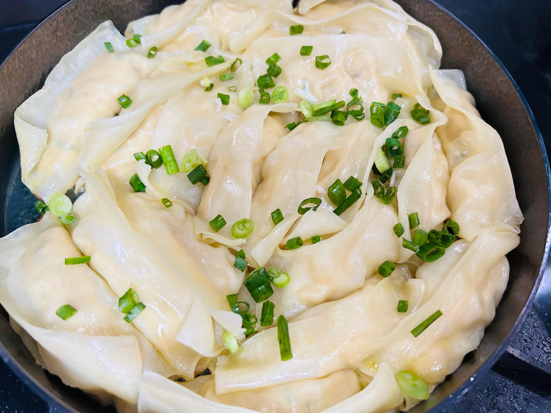 超好吃的鸡肉香菇锅贴哦～