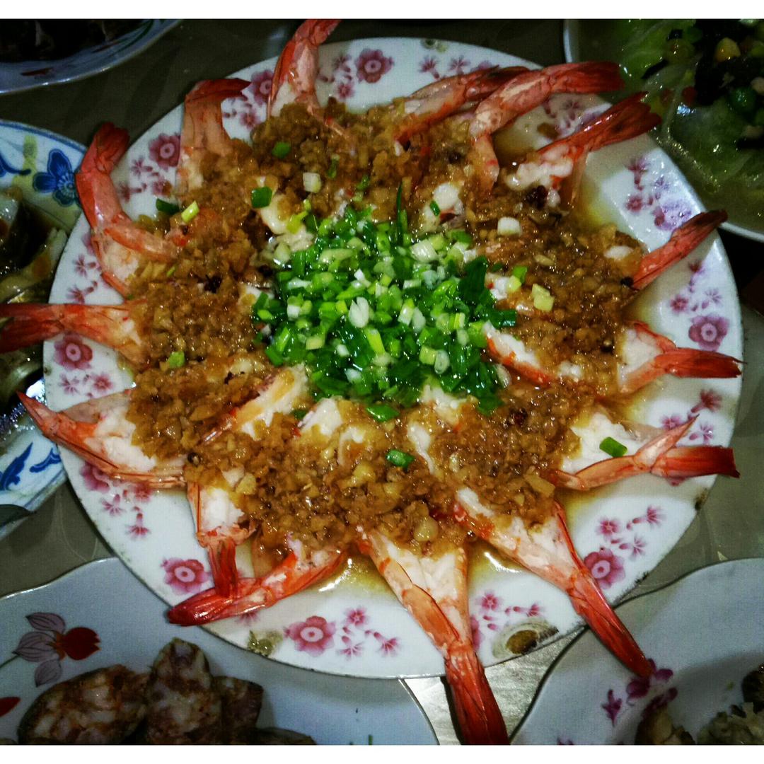 蒜蓉粉丝蒸虾