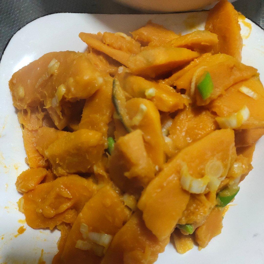 放水的清炒南瓜