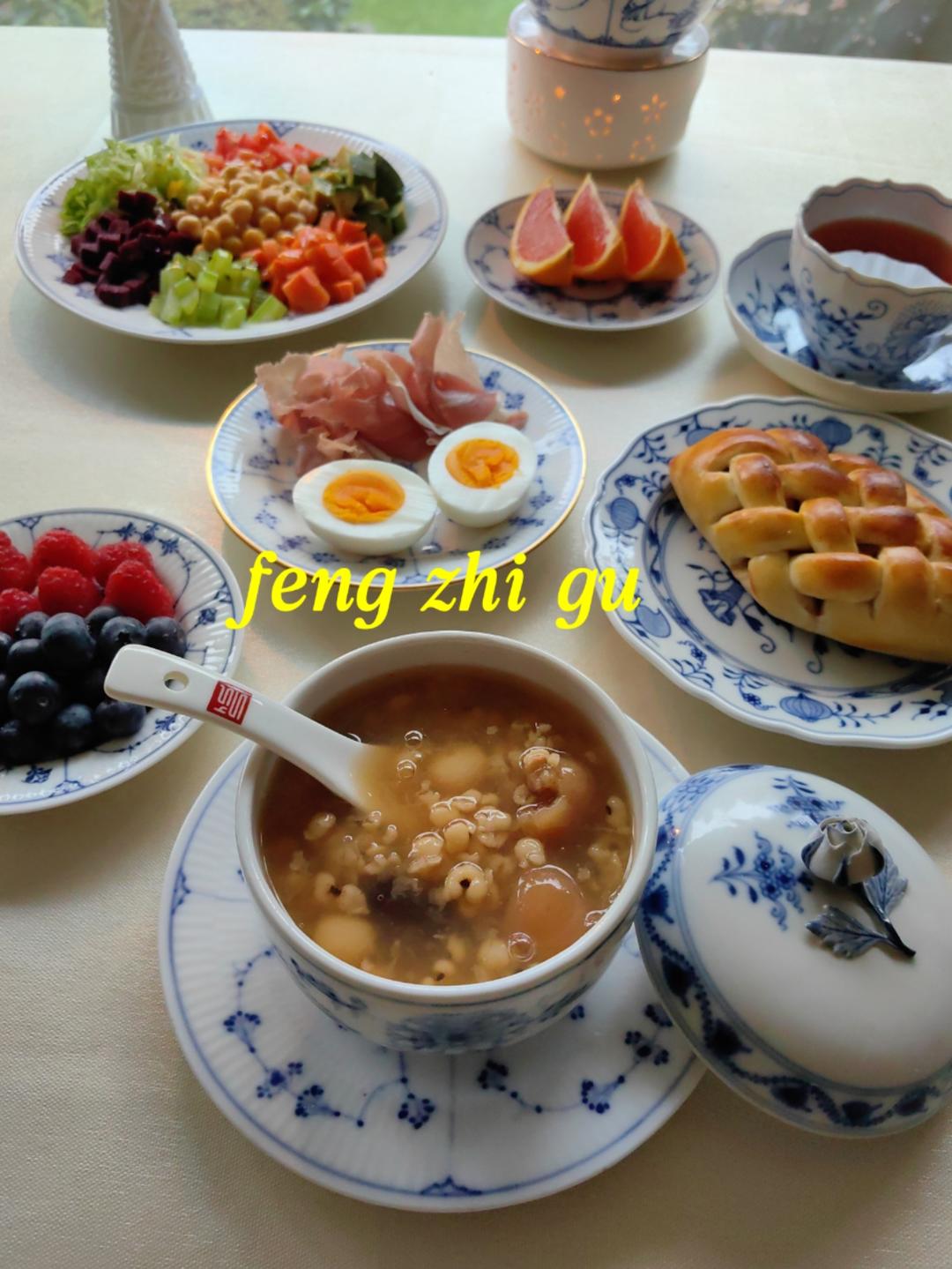 淡奶油花朵面包