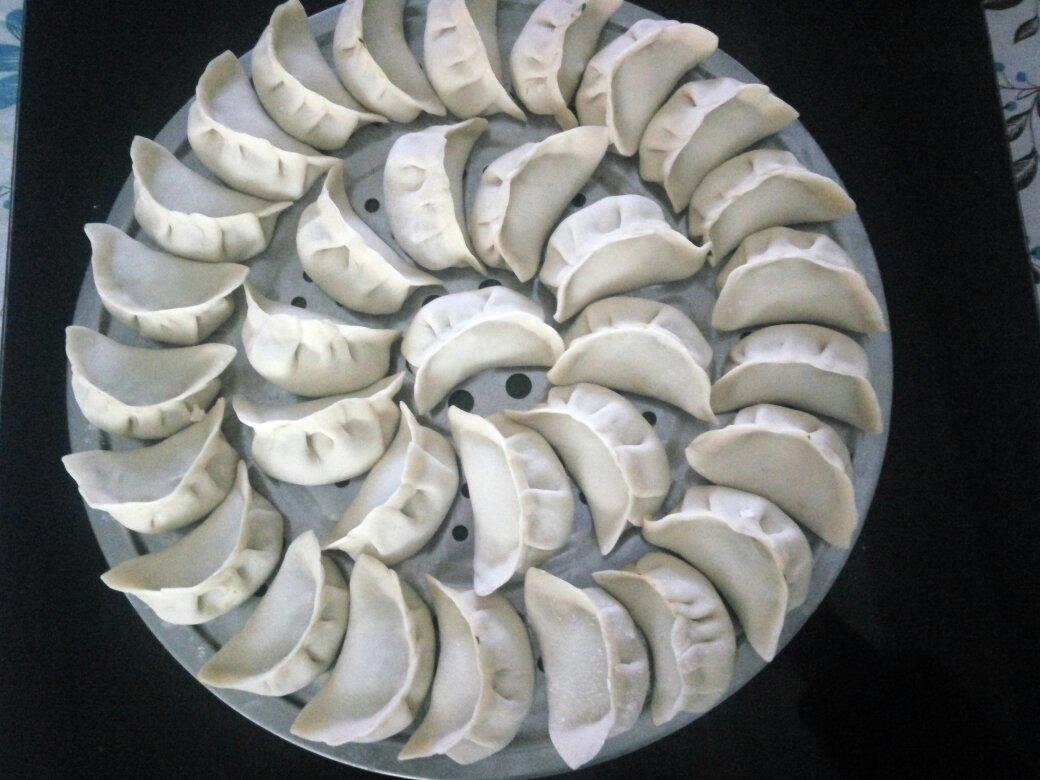 茼蒿鲜肉水饺