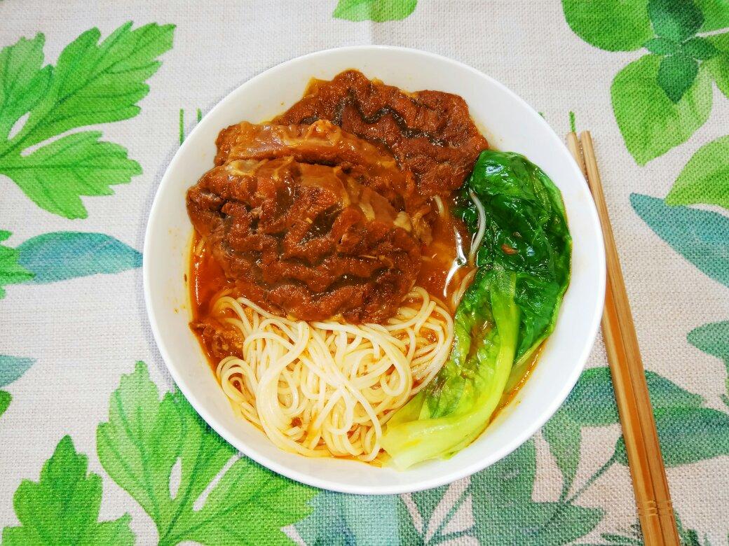 私房红烧牛肉面