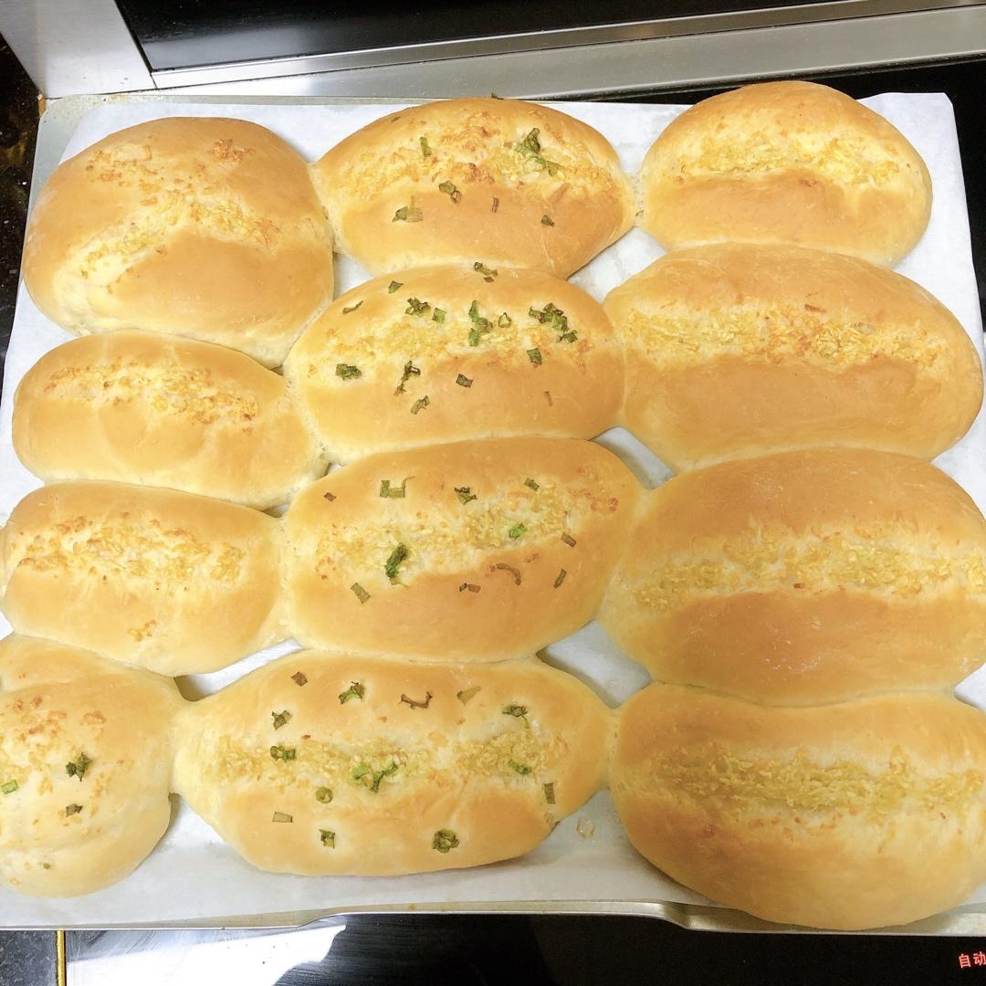 蒜香面包