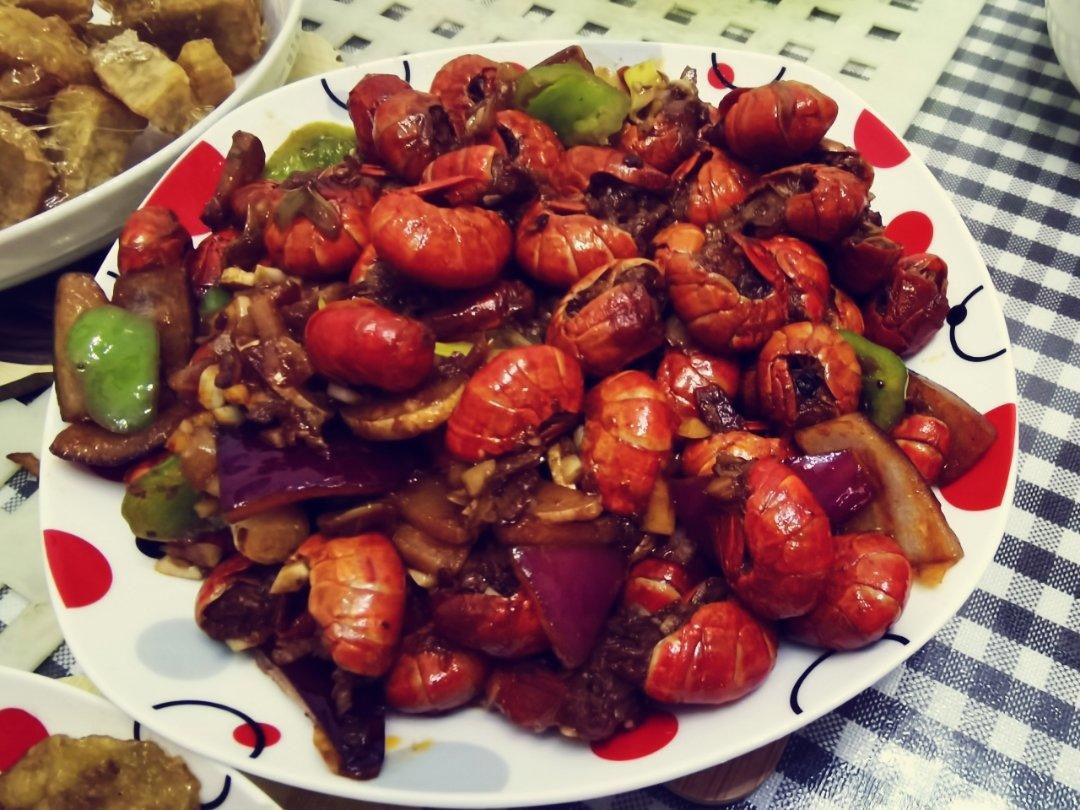 爆炒龙虾尾