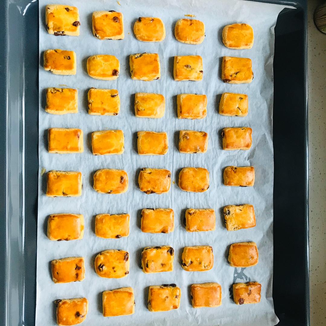 蔓越莓(葡萄)奶酥  适合给孩子的少糖配方😉