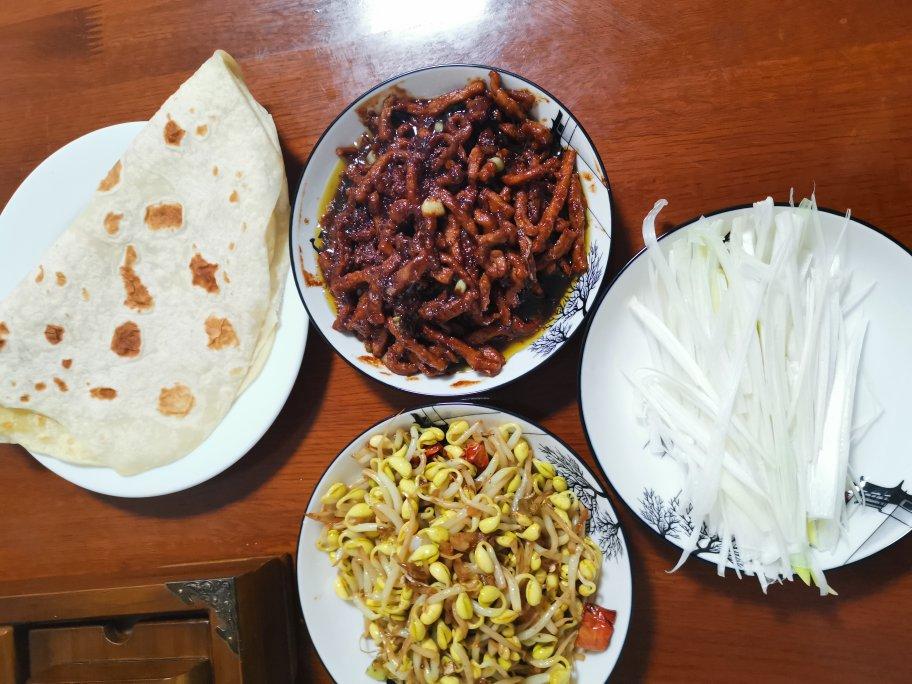 可以卷一切的饼