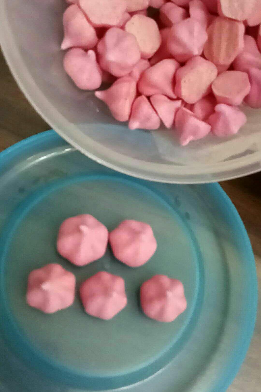 迷人的火龙果溶豆酸奶溶豆宝宝辅食