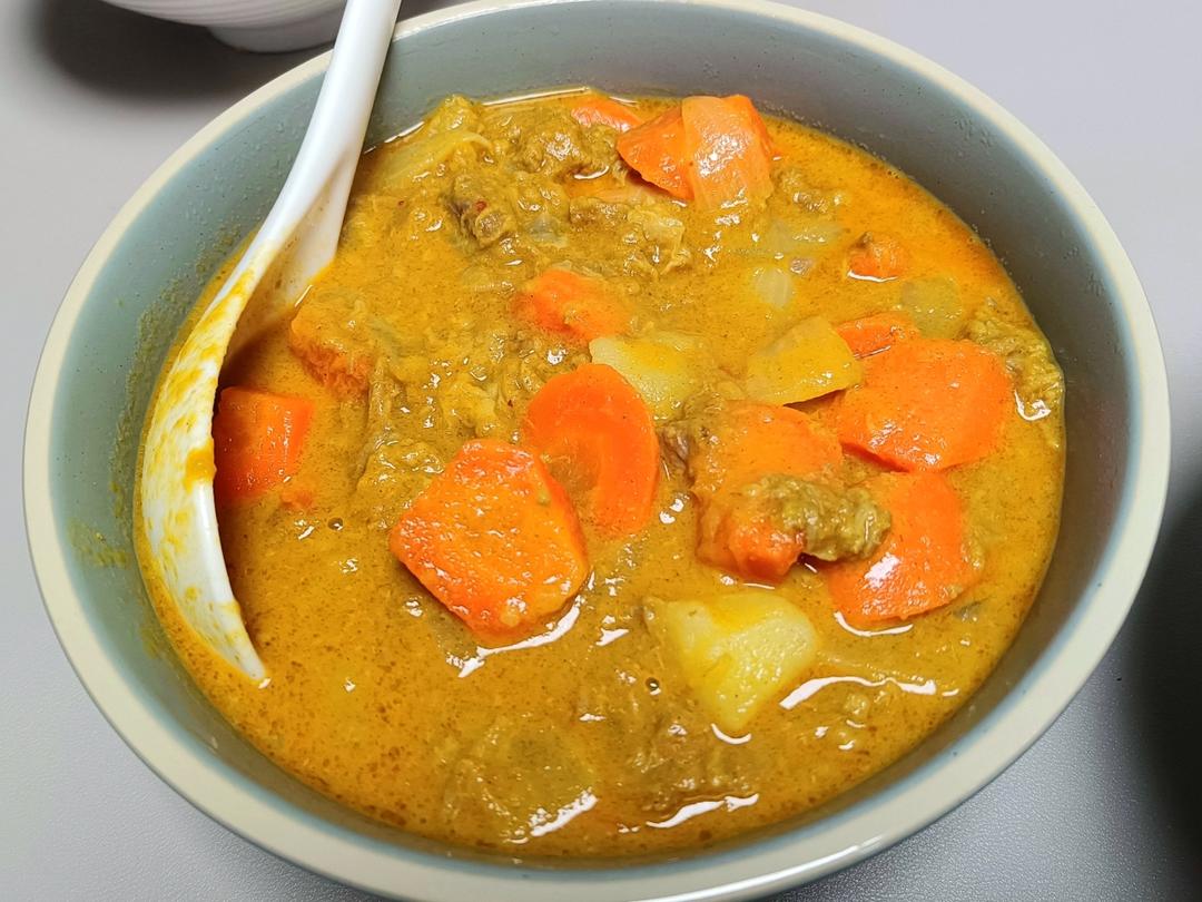 超正宗的泰国咖喱牛腩