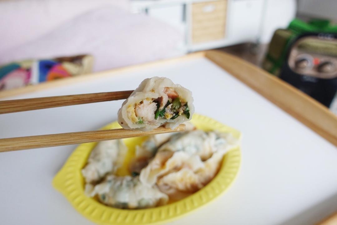 韭菜鸡蛋虾仁三鲜饺子