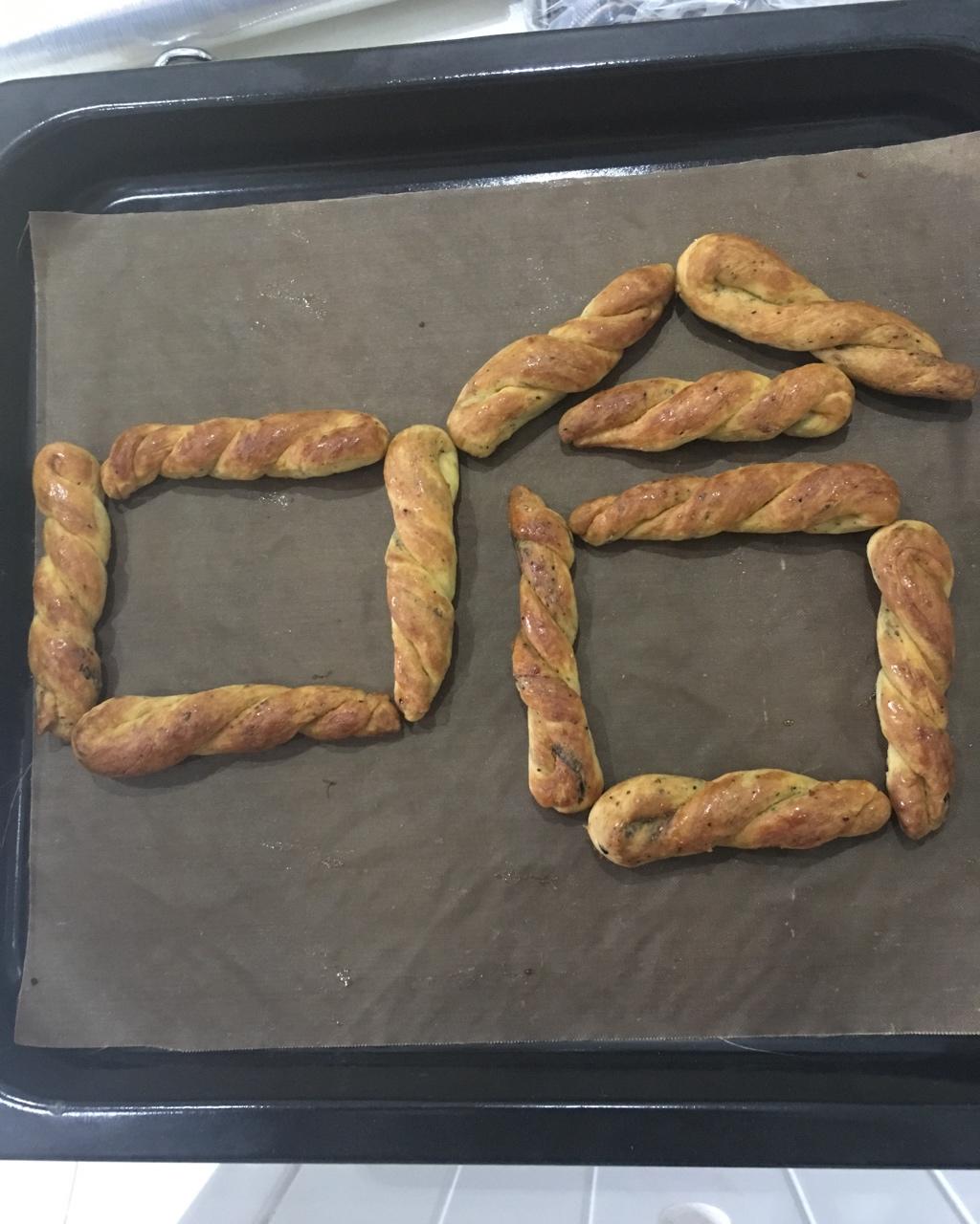 不用油炸的香酥小麻花