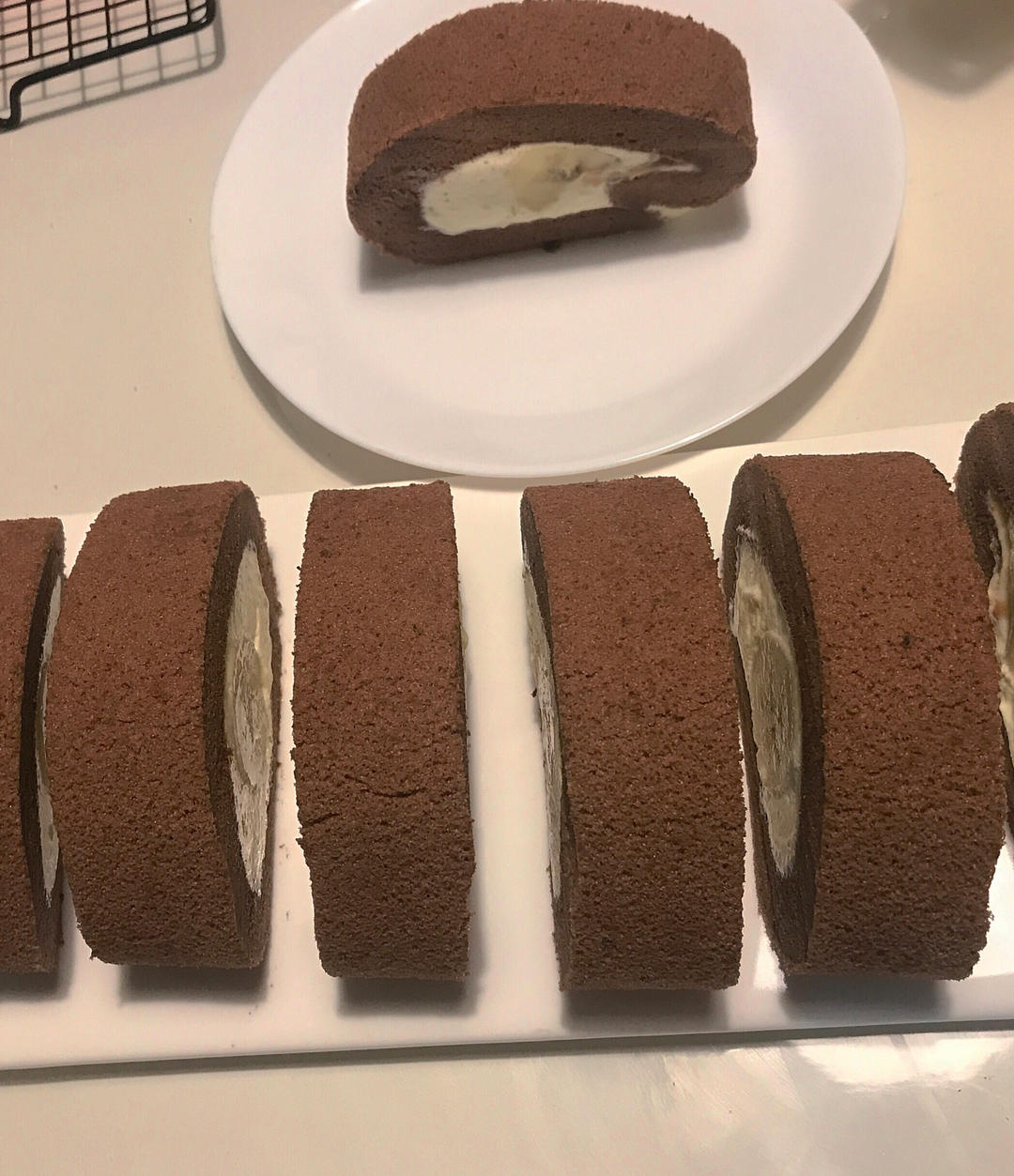 甘纳许巧克力蛋糕卷